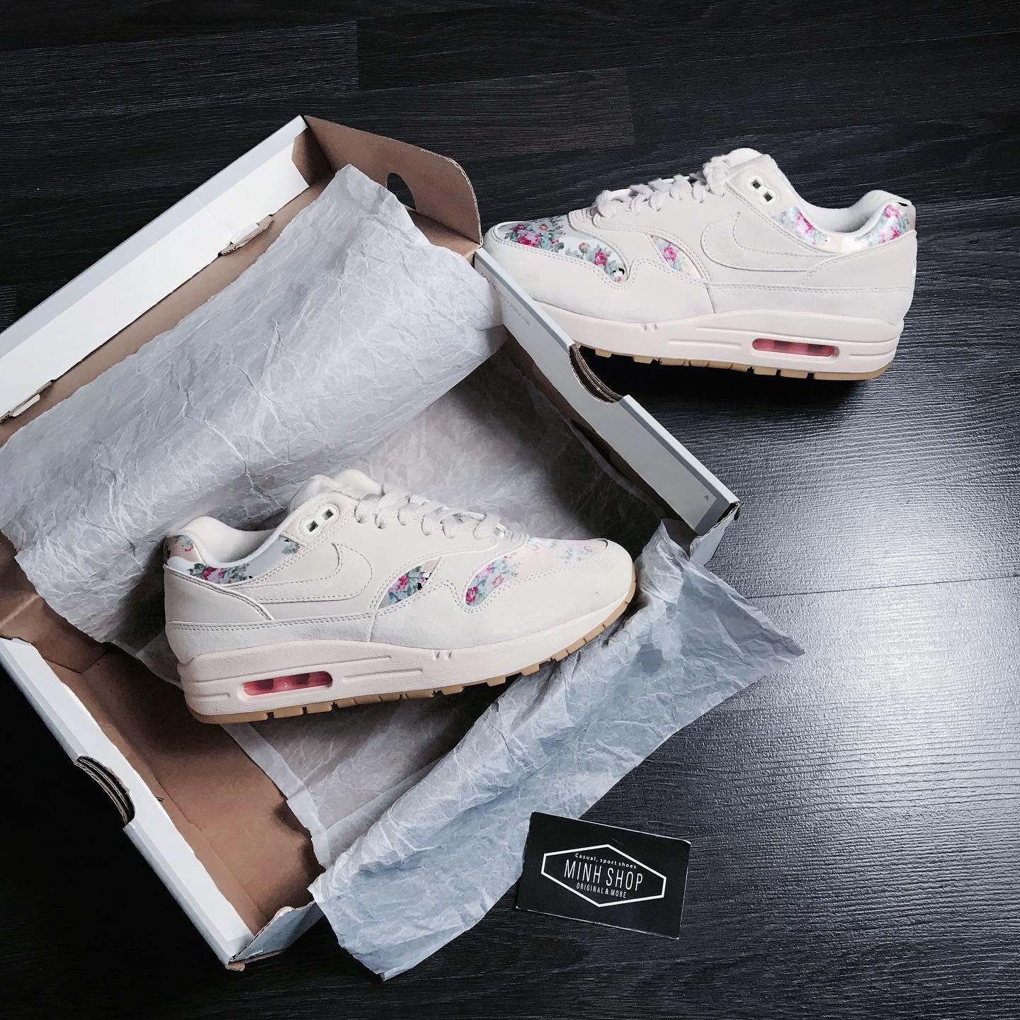 giày thể thao chính hãng, giày nike chính hãng, giày adidas chính hãng, giày newbalance chính hãng, giày converse chính hãng, giày puma chính hãng, giày vans chính hãng, giày asics chính hãng, giày everlast chính hãng, nước hoa chính hãng, ba lô, dép, dép quai ngang