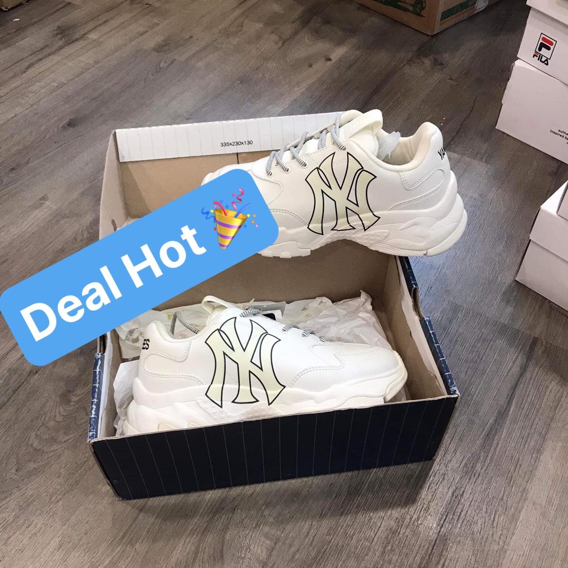 giày thể thao chính hãng, giày nike chính hãng, giày adidas chính hãng, giày newbalance chính hãng, giày converse chính hãng, giày puma chính hãng, giày vans chính hãng, giày asics chính hãng, giày everlast chính hãng, nước hoa chính hãng, ba lô, dép, dép quai ngang