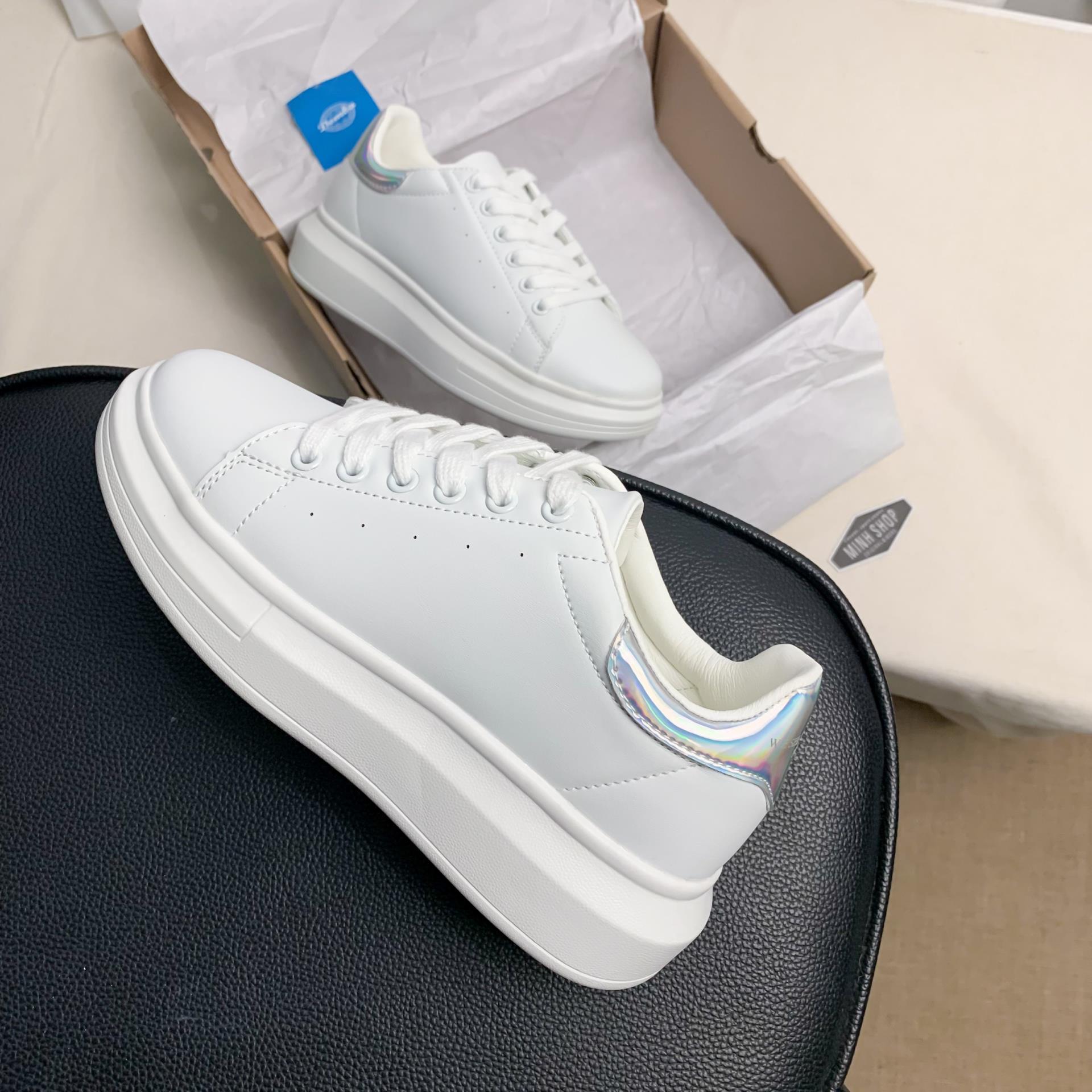 giày thể thao chính hãng, giày nike chính hãng, giày adidas chính hãng, giày newbalance chính hãng, giày converse chính hãng, giày puma chính hãng, giày vans chính hãng, giày asics chính hãng, giày everlast chính hãng, nước hoa chính hãng, ba lô, dép, dép quai ngang