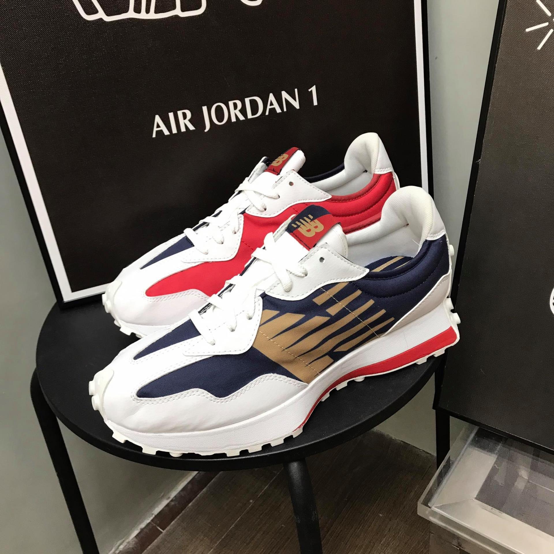 giày thể thao chính hãng, giày nike chính hãng, giày adidas chính hãng, giày newbalance chính hãng, giày converse chính hãng, giày puma chính hãng, giày vans chính hãng, giày asics chính hãng, giày everlast chính hãng, nước hoa chính hãng, ba lô, dép, dép quai ngang