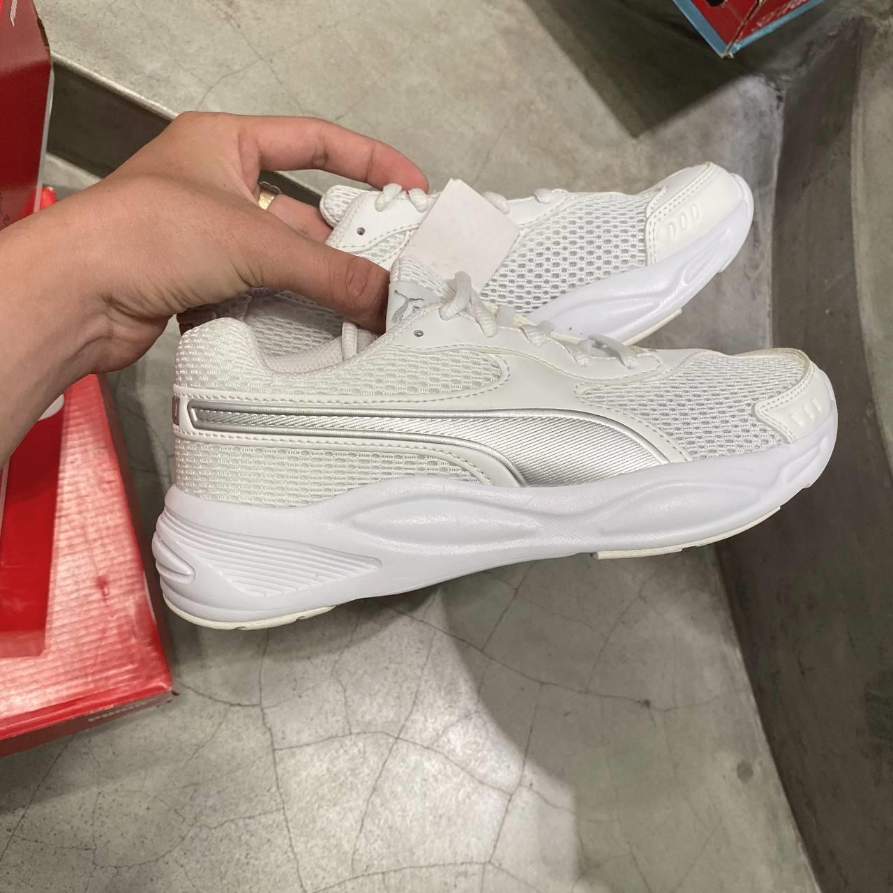 giày thể thao chính hãng, giày nike chính hãng, giày adidas chính hãng, giày newbalance chính hãng, giày converse chính hãng, giày puma chính hãng, giày vans chính hãng, giày asics chính hãng, giày everlast chính hãng, nước hoa chính hãng, ba lô, dép, dép quai ngang