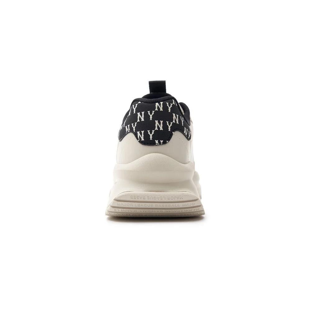 Giày thể thao, Balo thể thao, Nón thể thao, Thương hiệu giày nổi tiếng, Giày Adidas, Giày Nike, Balo Nike, Balo Adidas, Nón Nike, Nón Adidas