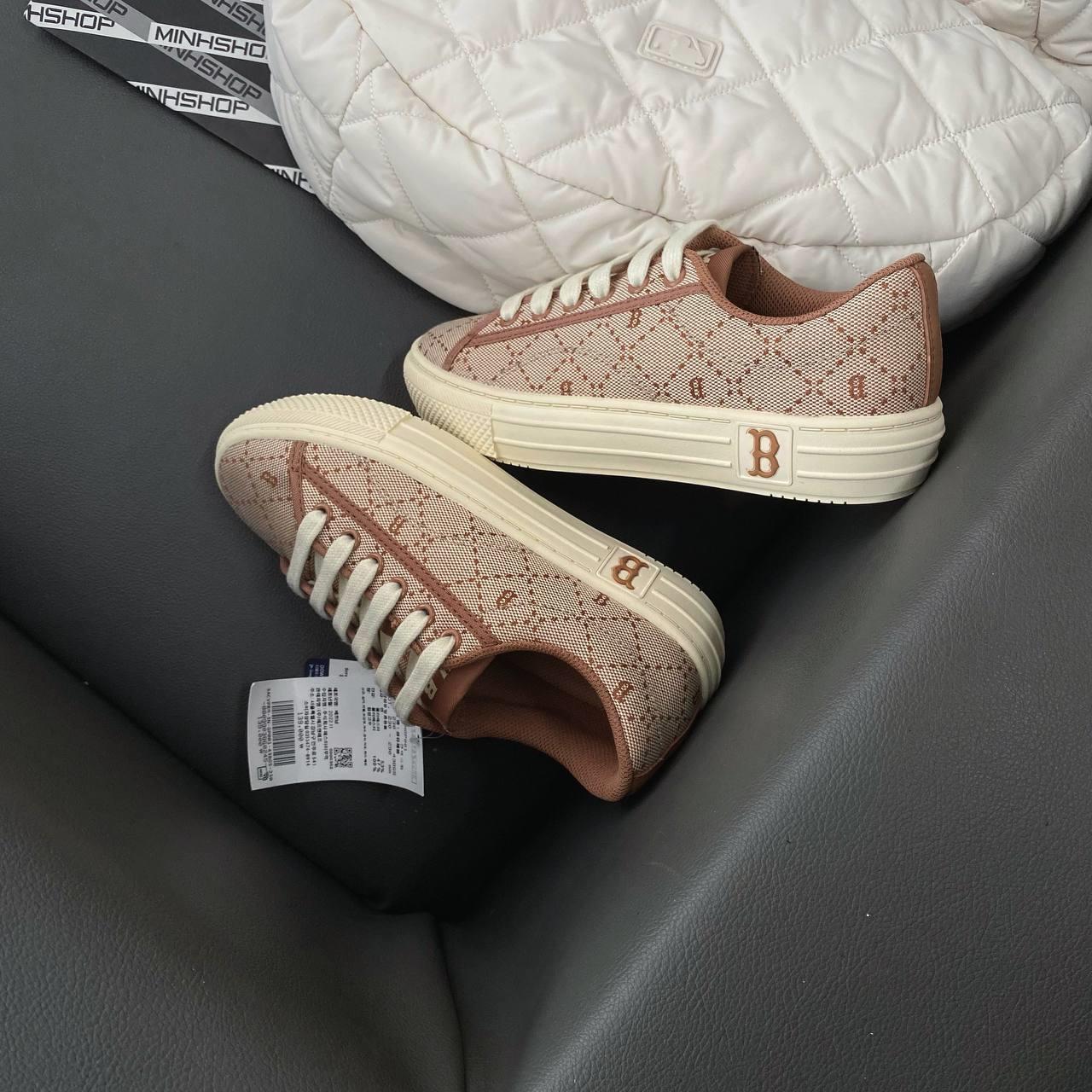 giày thể thao chính hãng, giày nike chính hãng, giày adidas chính hãng, giày newbalance chính hãng, giày converse chính hãng, giày puma chính hãng, giày vans chính hãng, giày asics chính hãng, giày everlast chính hãng, nước hoa chính hãng, ba lô, dép, dép quai ngang