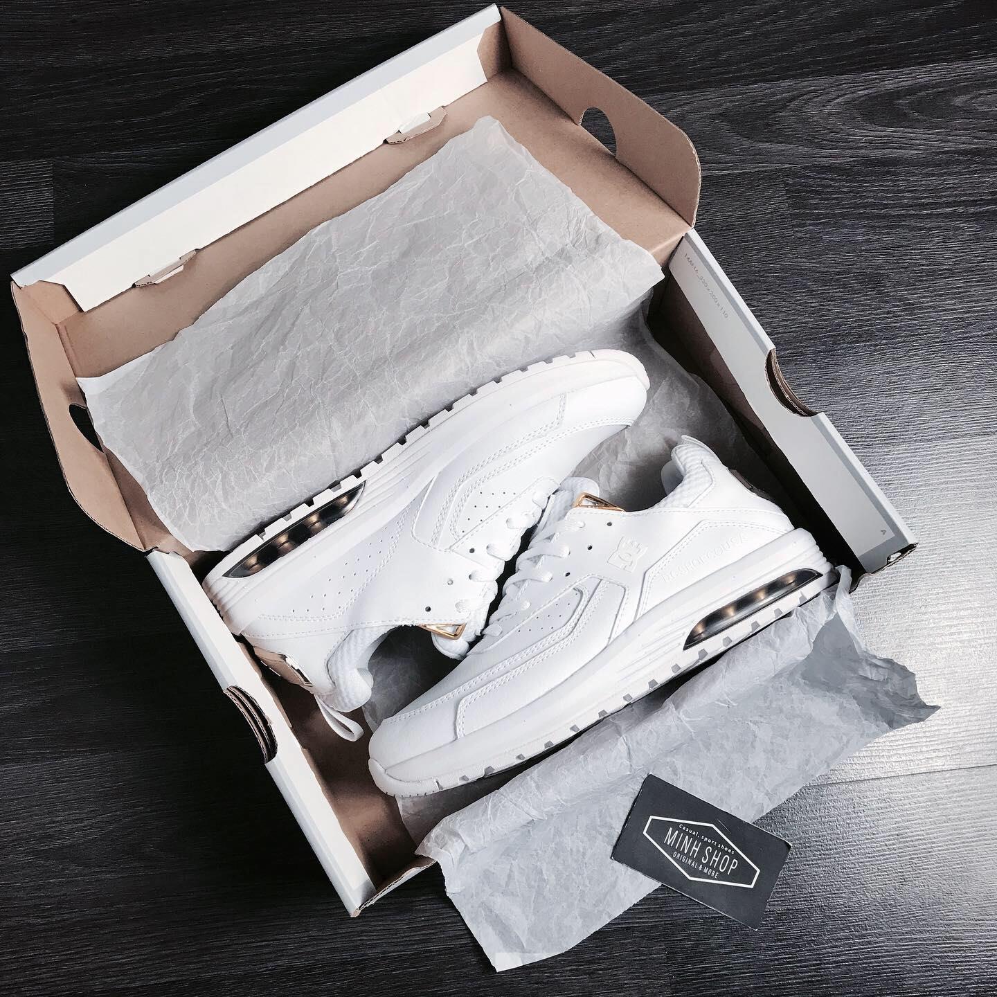 giày thể thao chính hãng, giày nike chính hãng, giày adidas chính hãng, giày newbalance chính hãng, giày converse chính hãng, giày puma chính hãng, giày vans chính hãng, giày asics chính hãng, giày everlast chính hãng, nước hoa chính hãng, ba lô, dép, dép quai ngang