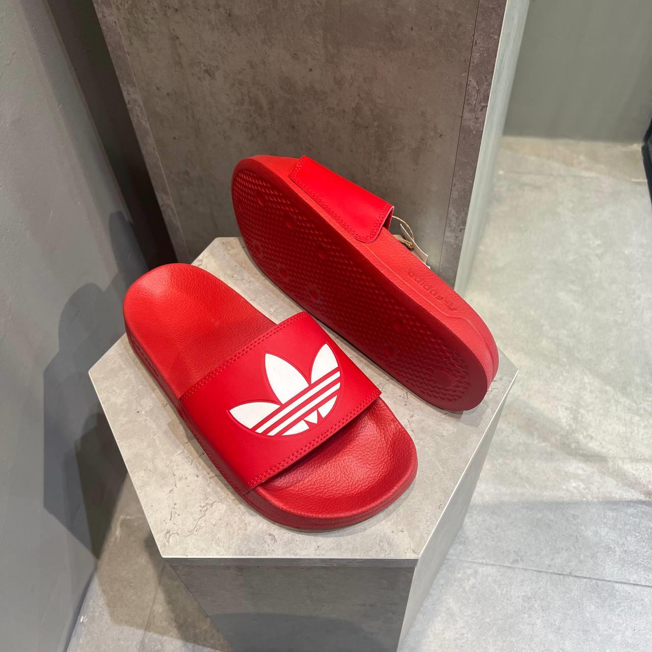 Giày thể thao, Balo thể thao, Nón thể thao, Thương hiệu giày nổi tiếng, Giày Adidas, Giày Nike, Balo Nike, Balo Adidas, Nón Nike, Nón Adidas