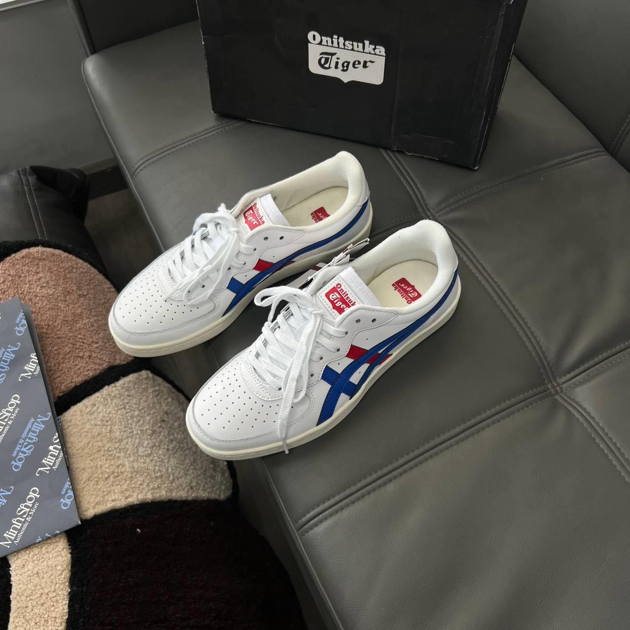 giày thể thao chính hãng, giày nike chính hãng, giày adidas chính hãng, giày newbalance chính hãng, giày converse chính hãng, giày puma chính hãng, giày vans chính hãng, giày asics chính hãng, giày everlast chính hãng, nước hoa chính hãng, ba lô, dép, dép quai ngang
