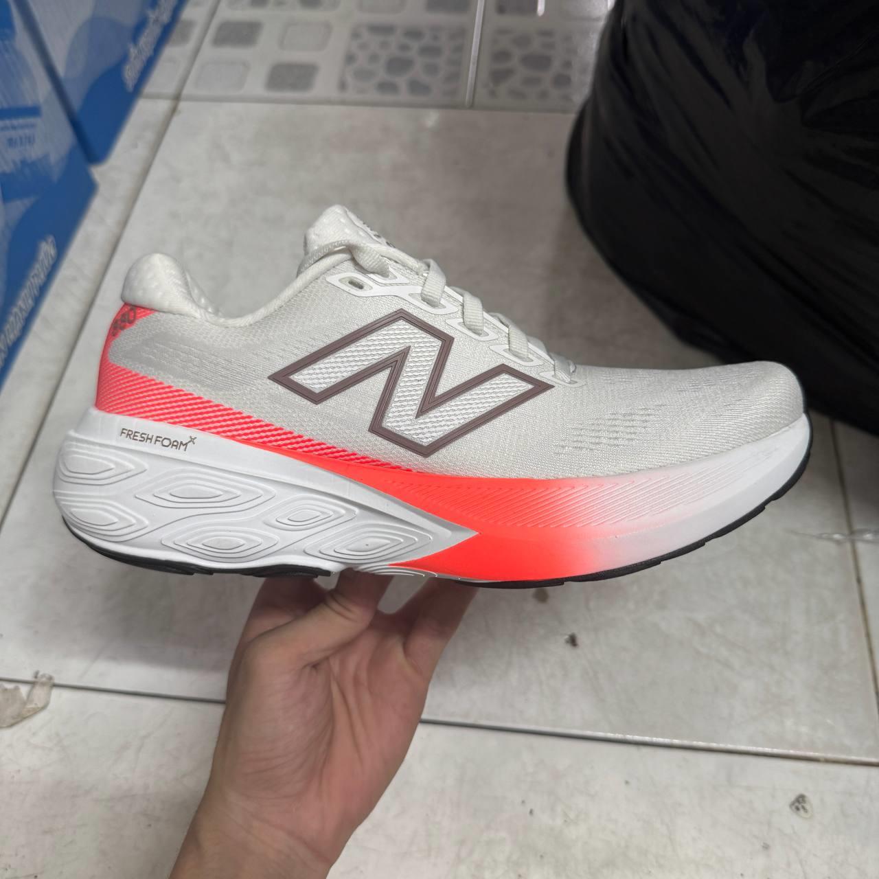 giày thể thao chính hãng, giày nike chính hãng, giày adidas chính hãng, giày newbalance chính hãng, giày converse chính hãng, giày puma chính hãng, giày vans chính hãng, giày asics chính hãng, giày everlast chính hãng, nước hoa chính hãng, ba lô, dép, dép quai ngang