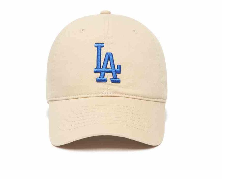 Giày thể thao, Balo thể thao, Nón thể thao, Thương hiệu giày nổi tiếng, Giày Adidas, Giày Nike, Balo Nike, Balo Adidas, Nón Nike, Nón Adidas