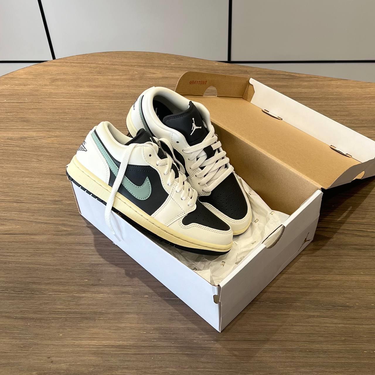 giày thể thao chính hãng, giày nike chính hãng, giày adidas chính hãng, giày newbalance chính hãng, giày converse chính hãng, giày puma chính hãng, giày vans chính hãng, giày asics chính hãng, giày everlast chính hãng, nước hoa chính hãng, ba lô, dép, dép quai ngang