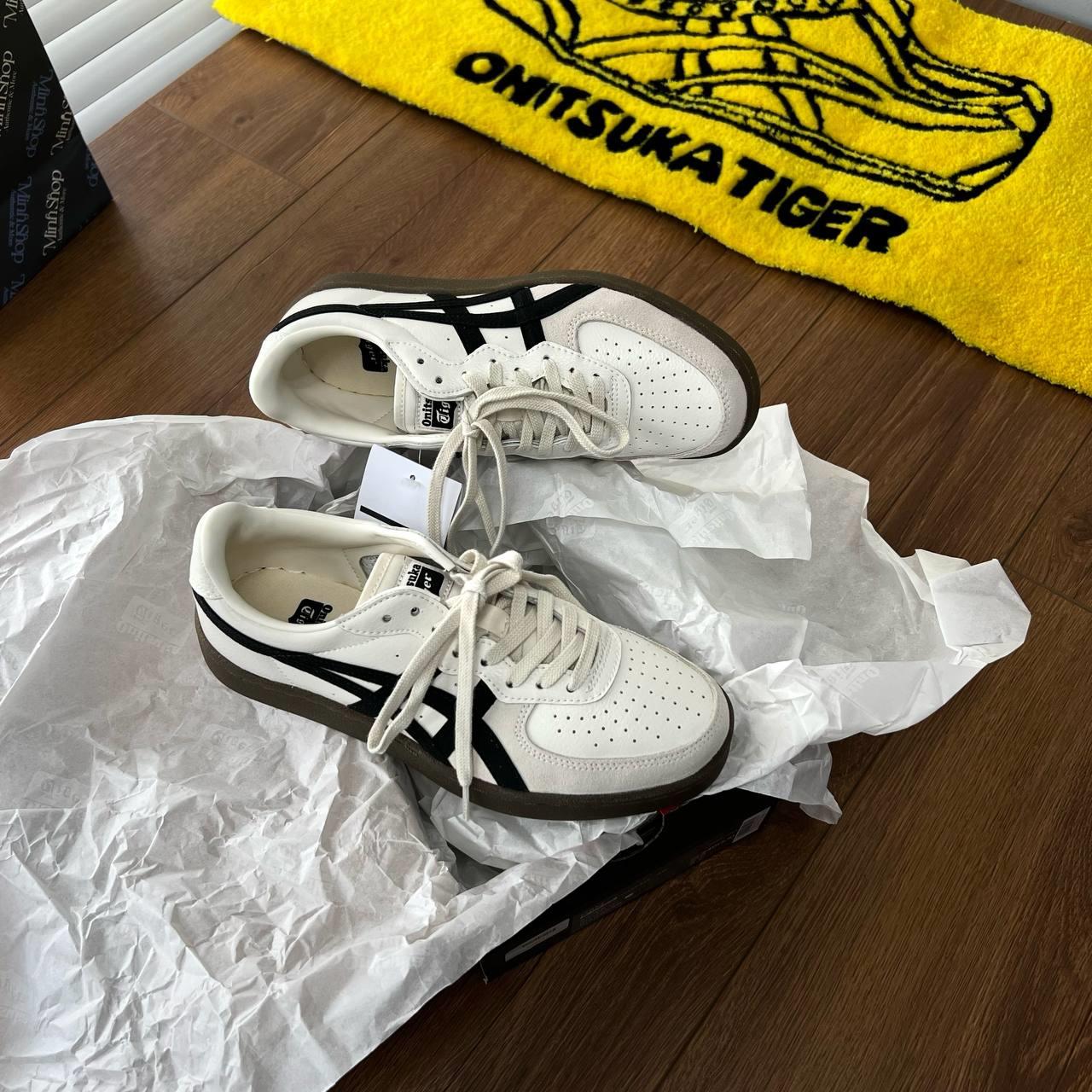 giày thể thao chính hãng, giày nike chính hãng, giày adidas chính hãng, giày newbalance chính hãng, giày converse chính hãng, giày puma chính hãng, giày vans chính hãng, giày asics chính hãng, giày everlast chính hãng, nước hoa chính hãng, ba lô, dép, dép quai ngang
