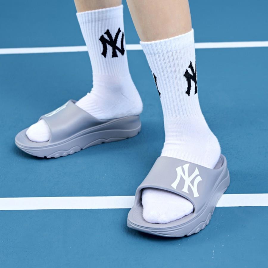 Giày thể thao, Balo thể thao, Nón thể thao, Thương hiệu giày nổi tiếng, Giày Adidas, Giày Nike, Balo Nike, Balo Adidas, Nón Nike, Nón Adidas
