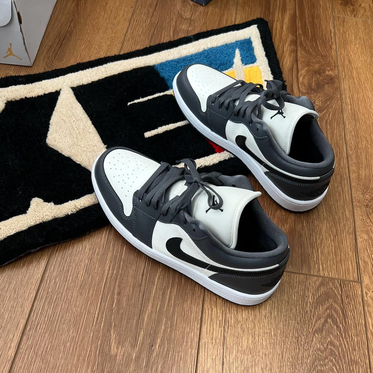 giày thể thao chính hãng, giày nike chính hãng, giày adidas chính hãng, giày newbalance chính hãng, giày converse chính hãng, giày puma chính hãng, giày vans chính hãng, giày asics chính hãng, giày everlast chính hãng, nước hoa chính hãng, ba lô, dép, dép quai ngang