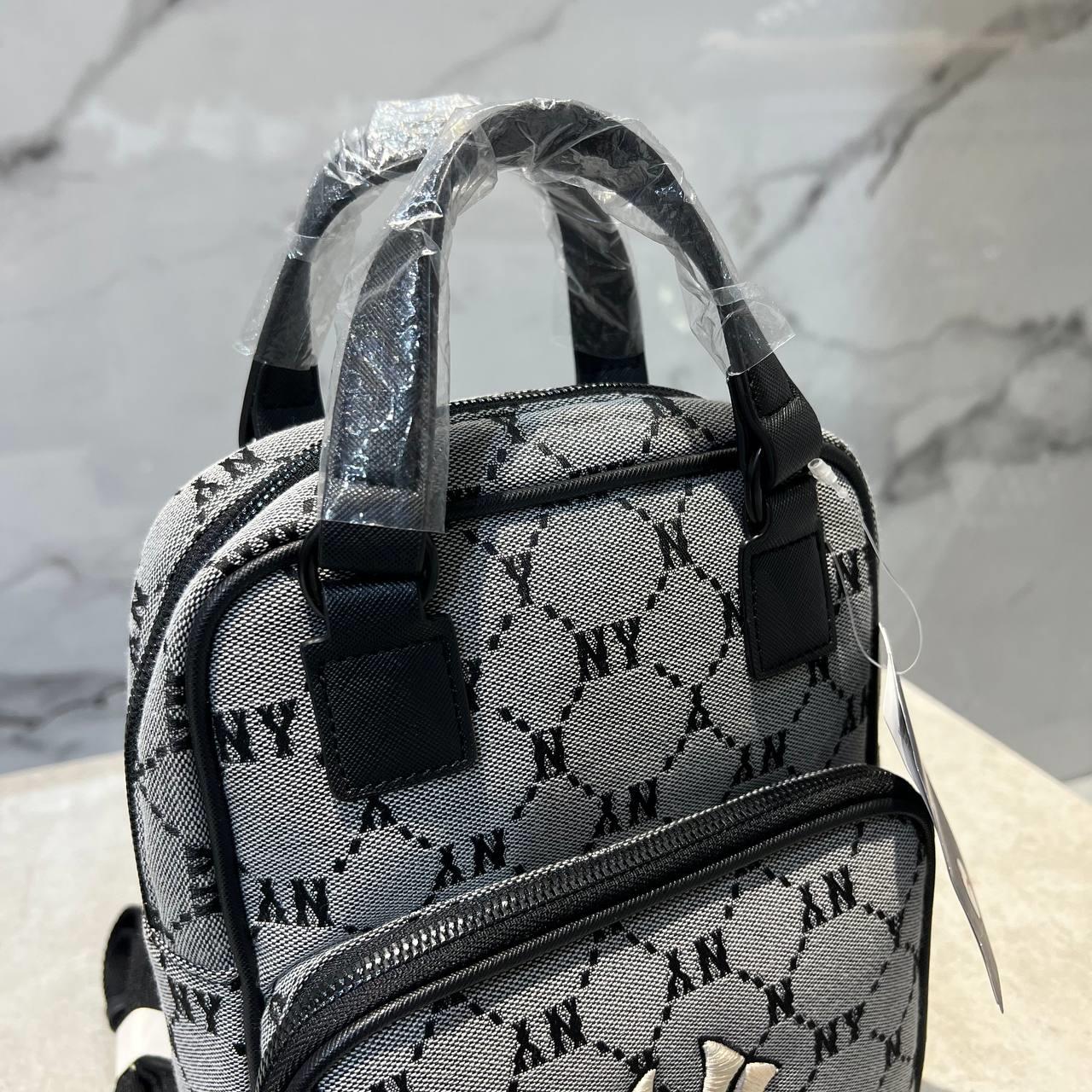Giày thể thao, Balo thể thao, Nón thể thao, Thương hiệu giày nổi tiếng, Giày Adidas, Giày Nike, Balo Nike, Balo Adidas, Nón Nike, Nón Adidas