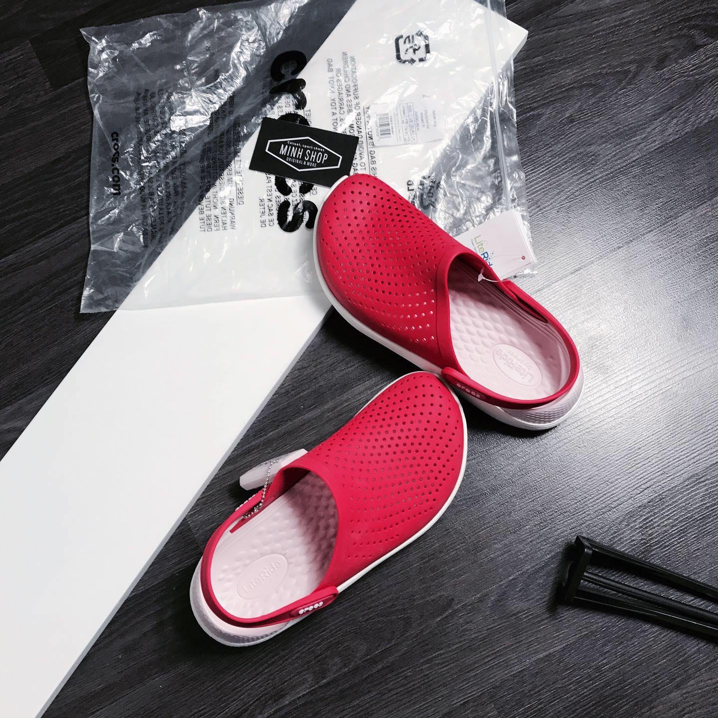 giày thể thao chính hãng, giày nike chính hãng, giày adidas chính hãng, giày newbalance chính hãng, giày converse chính hãng, giày puma chính hãng, giày vans chính hãng, giày asics chính hãng, giày everlast chính hãng, nước hoa chính hãng, ba lô, dép, dép quai ngang