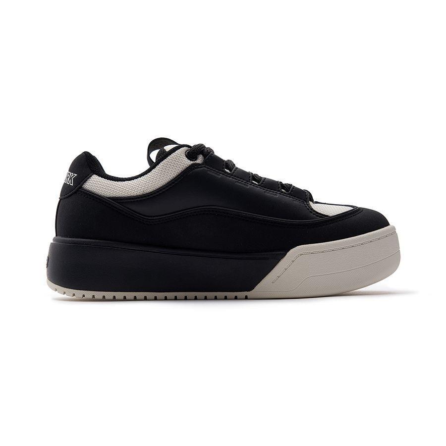 Giày thể thao, Balo thể thao, Nón thể thao, Thương hiệu giày nổi tiếng, Giày Adidas, Giày Nike, Balo Nike, Balo Adidas, Nón Nike, Nón Adidas