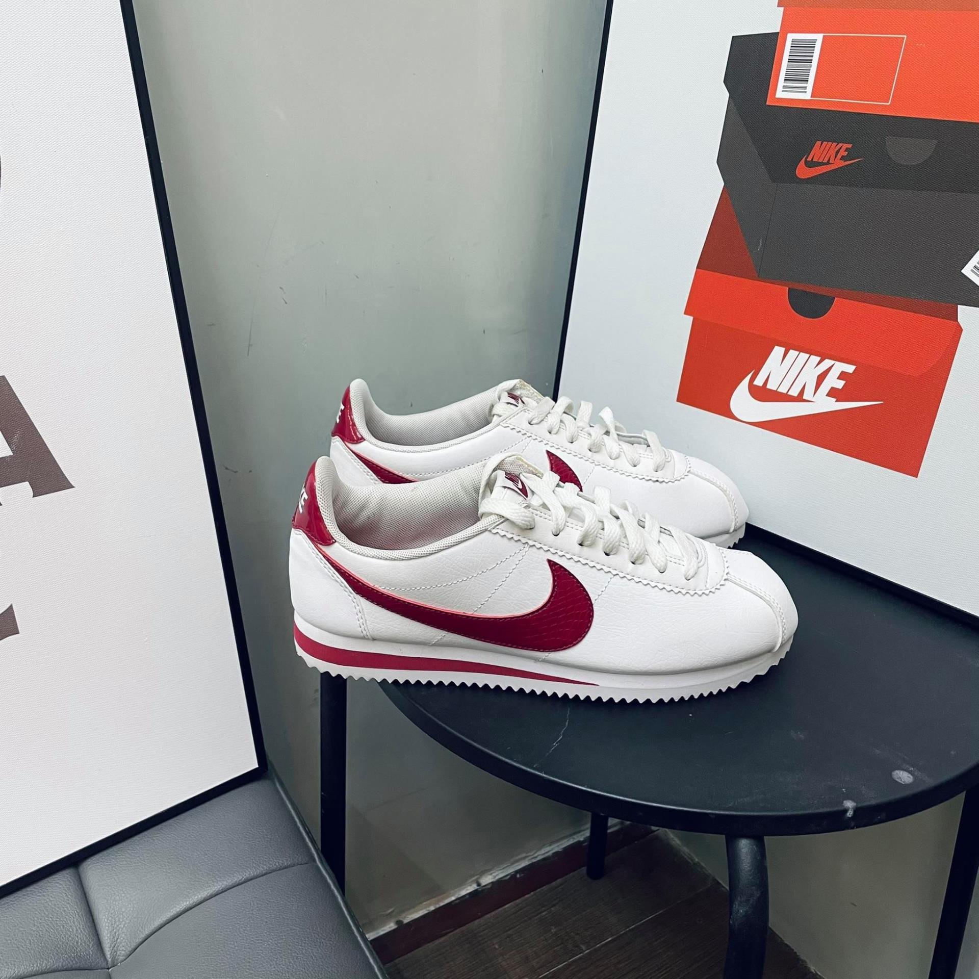 giày thể thao chính hãng, giày nike chính hãng, giày adidas chính hãng, giày newbalance chính hãng, giày converse chính hãng, giày puma chính hãng, giày vans chính hãng, giày asics chính hãng, giày everlast chính hãng, nước hoa chính hãng, ba lô, dép, dép quai ngang