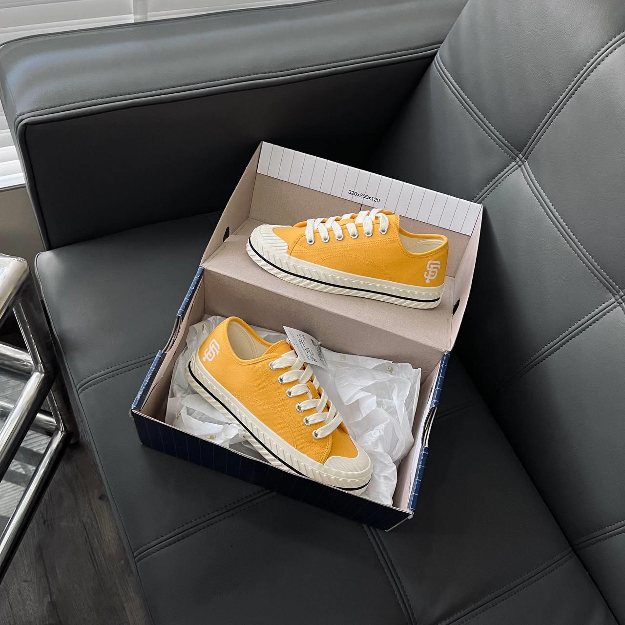 giày thể thao chính hãng, giày nike chính hãng, giày adidas chính hãng, giày newbalance chính hãng, giày converse chính hãng, giày puma chính hãng, giày vans chính hãng, giày asics chính hãng, giày everlast chính hãng, nước hoa chính hãng, ba lô, dép, dép quai ngang