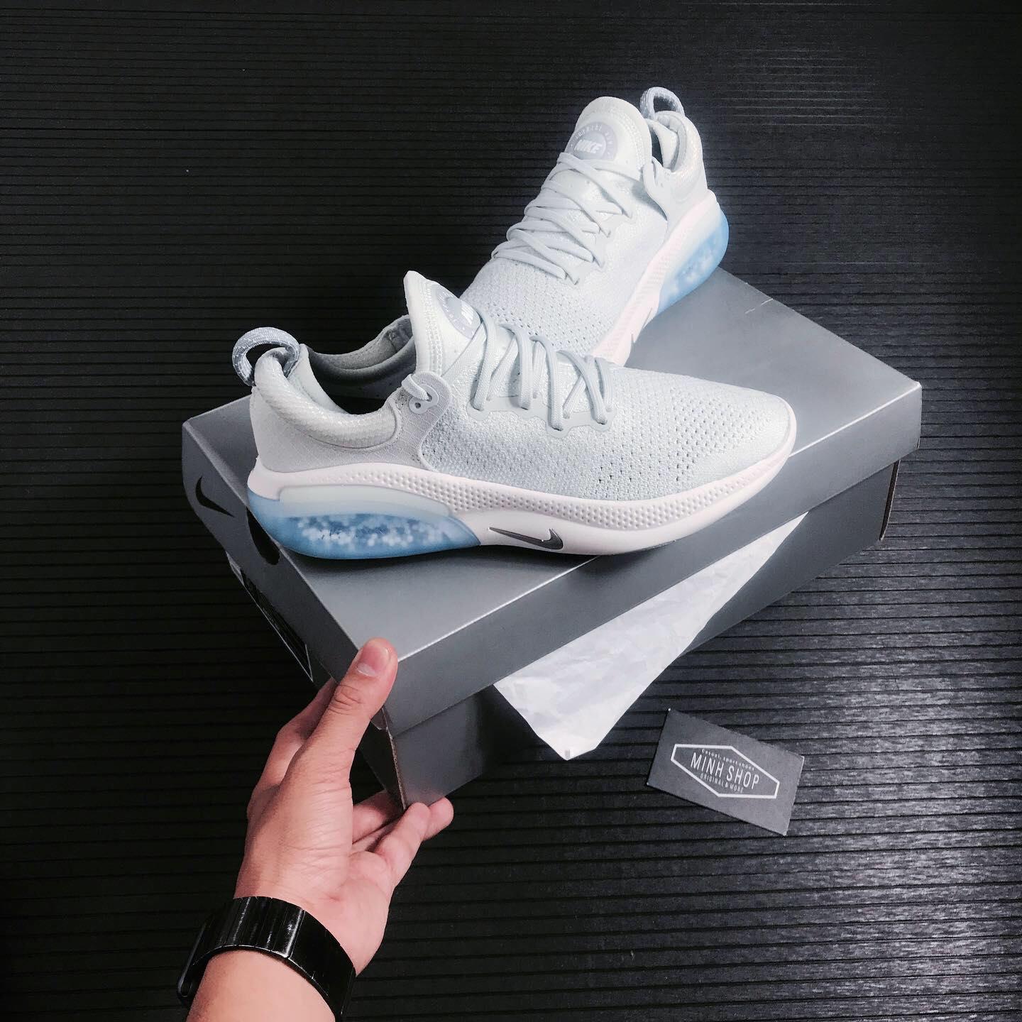 giày thể thao chính hãng, giày nike chính hãng, giày adidas chính hãng, giày newbalance chính hãng, giày converse chính hãng, giày puma chính hãng, giày vans chính hãng, giày asics chính hãng, giày everlast chính hãng, nước hoa chính hãng, ba lô, dép, dép quai ngang
