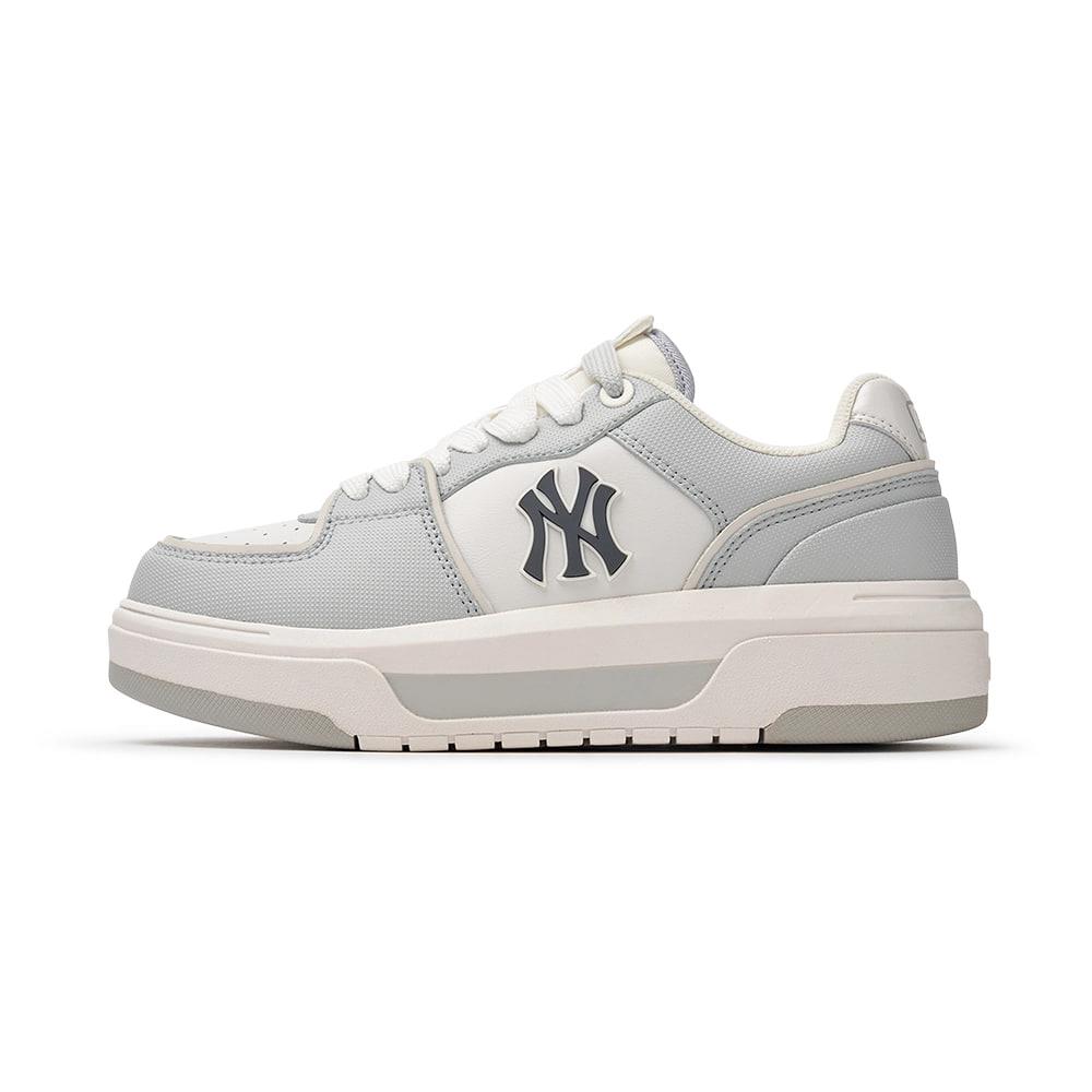 giày thể thao chính hãng, giày nike chính hãng, giày adidas chính hãng, giày newbalance chính hãng, giày converse chính hãng, giày puma chính hãng, giày vans chính hãng, giày asics chính hãng, giày everlast chính hãng, nước hoa chính hãng, ba lô, dép, dép quai ngang