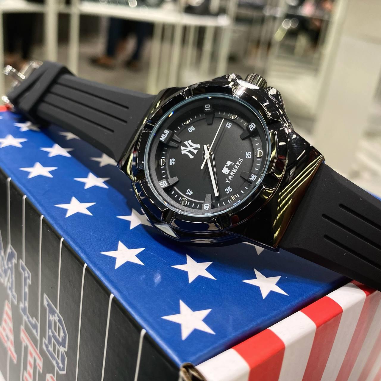 City Culture, hệ thống cửa hàng phân phối chuyên phân phối đồ thể thao, đồng hồ, nước hoa chính hãng, chính ngạch, xách tay từ US, UK, Korea, Japan.