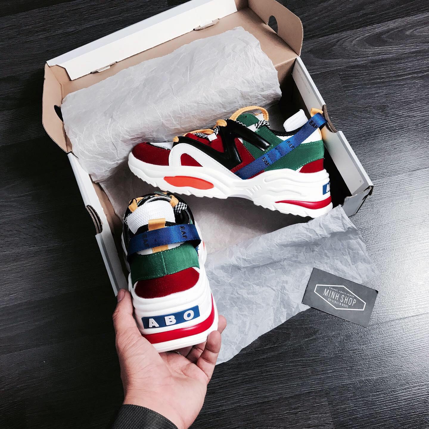 giày thể thao chính hãng, giày nike chính hãng, giày adidas chính hãng, giày newbalance chính hãng, giày converse chính hãng, giày puma chính hãng, giày vans chính hãng, giày asics chính hãng, giày everlast chính hãng, nước hoa chính hãng, ba lô, dép, dép quai ngang