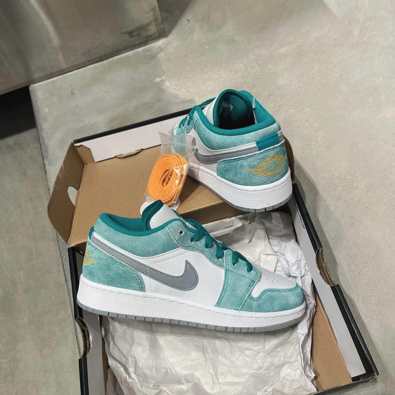 City Culture, hệ thống cửa hàng phân phối chuyên phân phối đồ thể thao, đồng hồ, nước hoa chính hãng, chính ngạch, xách tay từ US, UK, Korea, Japan.