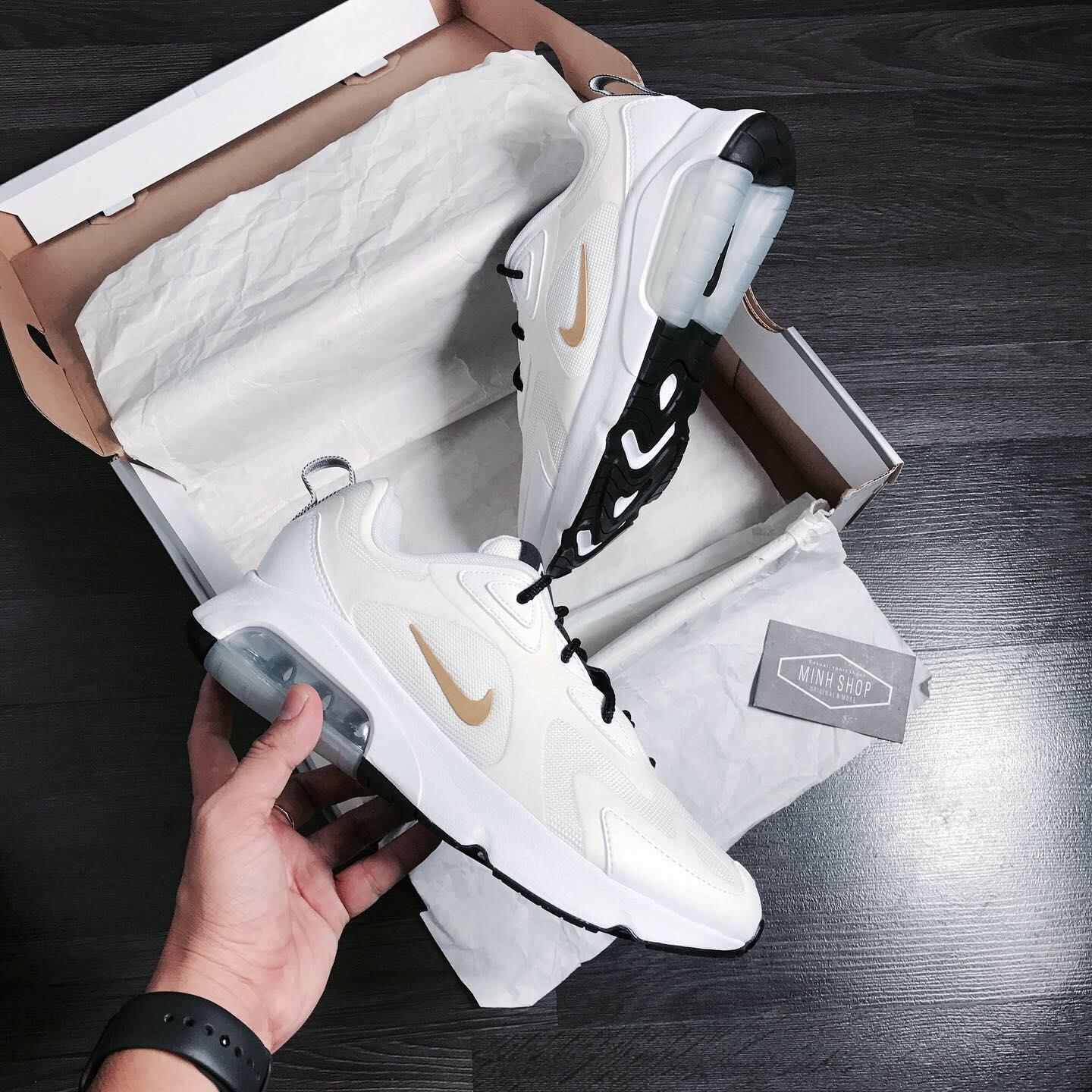 giày thể thao chính hãng, giày nike chính hãng, giày adidas chính hãng, giày newbalance chính hãng, giày converse chính hãng, giày puma chính hãng, giày vans chính hãng, giày asics chính hãng, giày everlast chính hãng, nước hoa chính hãng, ba lô, dép, dép quai ngang