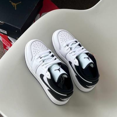 Giày Nike Air Jordan 1 Low White Black [553560 132]