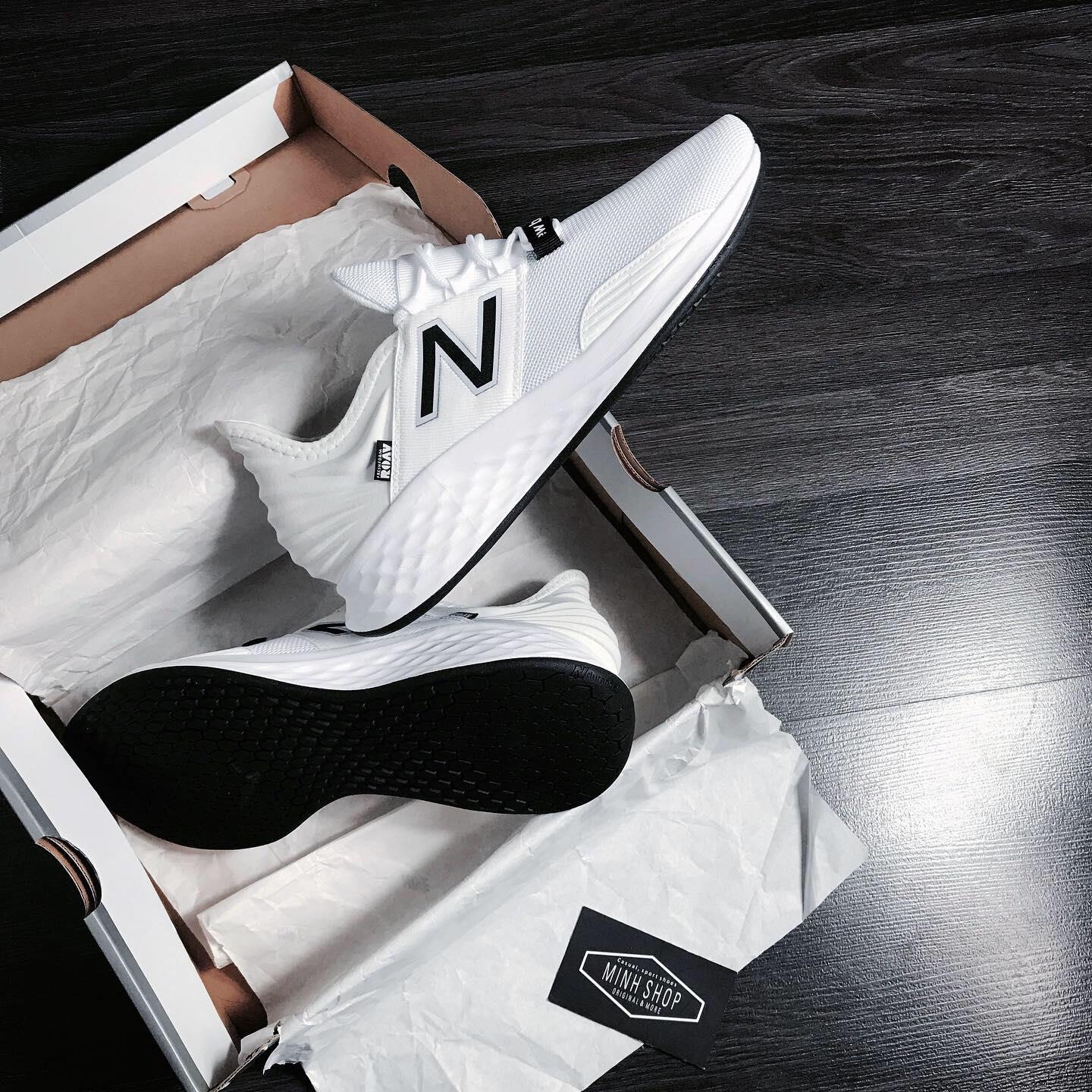 giày thể thao chính hãng, giày nike chính hãng, giày adidas chính hãng, giày newbalance chính hãng, giày converse chính hãng, giày puma chính hãng, giày vans chính hãng, giày asics chính hãng, giày everlast chính hãng, nước hoa chính hãng, ba lô, dép, dép quai ngang