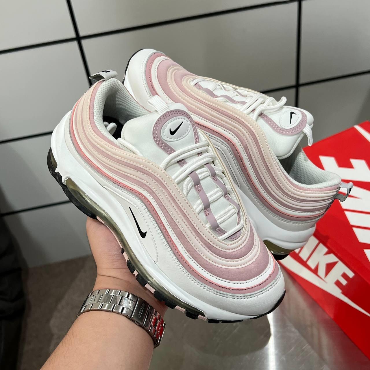 City Culture, hệ thống cửa hàng phân phối chuyên phân phối đồ thể thao, đồng hồ, nước hoa chính hãng, chính ngạch, xách tay từ US, UK, Korea, Japan.