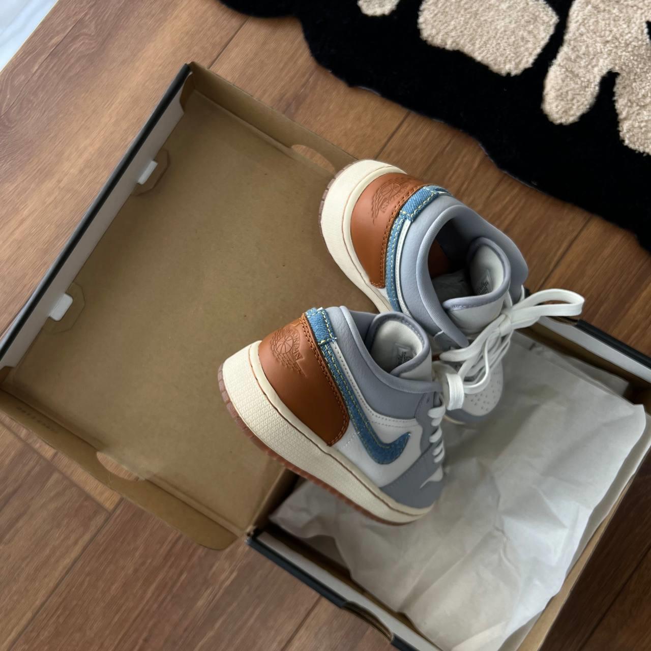 giày thể thao chính hãng, giày nike chính hãng, giày adidas chính hãng, giày newbalance chính hãng, giày converse chính hãng, giày puma chính hãng, giày vans chính hãng, giày asics chính hãng, giày everlast chính hãng, nước hoa chính hãng, ba lô, dép, dép quai ngang