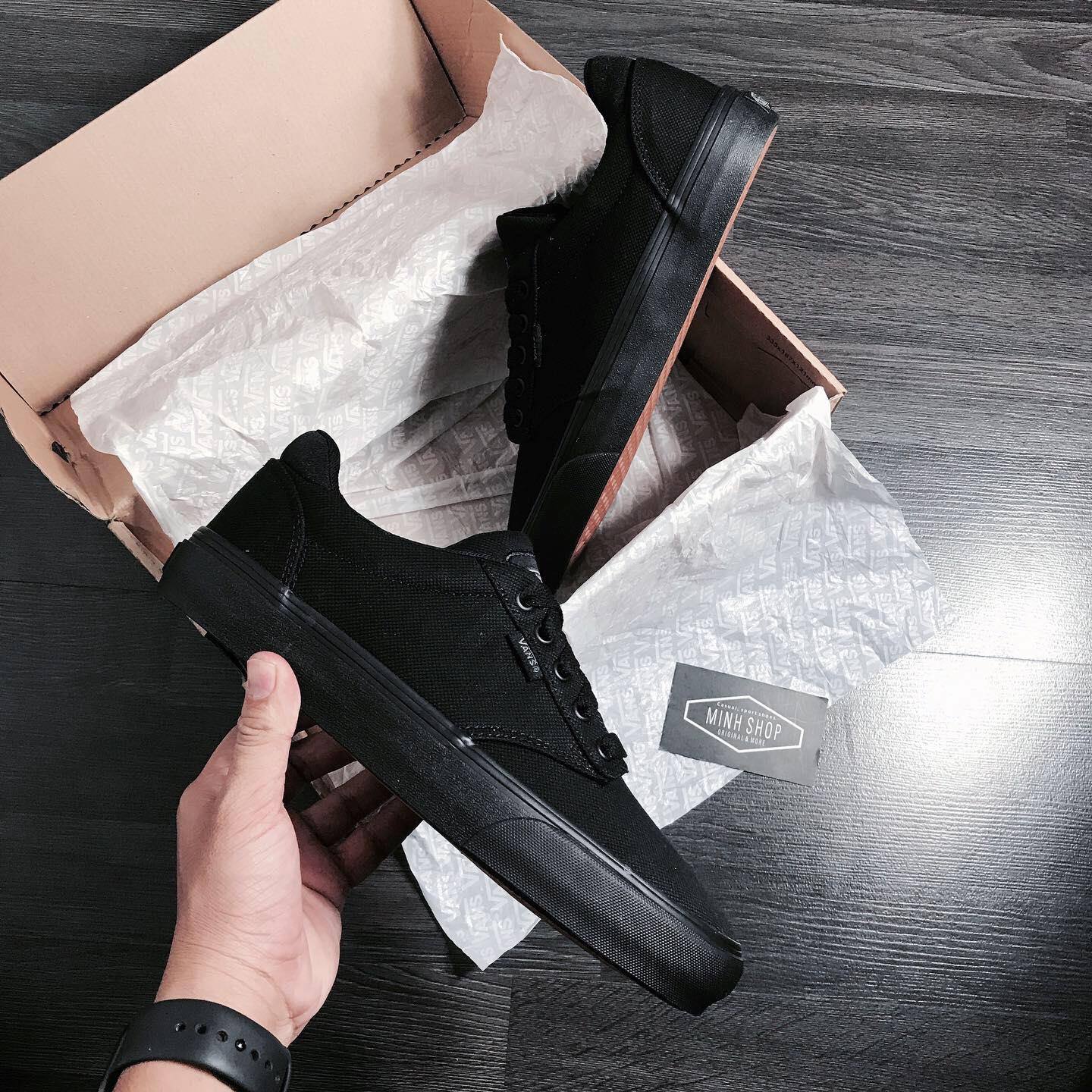 giày thể thao chính hãng, giày nike chính hãng, giày adidas chính hãng, giày newbalance chính hãng, giày converse chính hãng, giày puma chính hãng, giày vans chính hãng, giày asics chính hãng, giày everlast chính hãng, nước hoa chính hãng, ba lô, dép, dép quai ngang