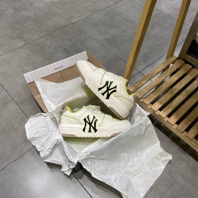 Giày thể thao, Balo thể thao, Nón thể thao, Thương hiệu giày nổi tiếng, Giày Adidas, Giày Nike, Balo Nike, Balo Adidas, Nón Nike, Nón Adidas