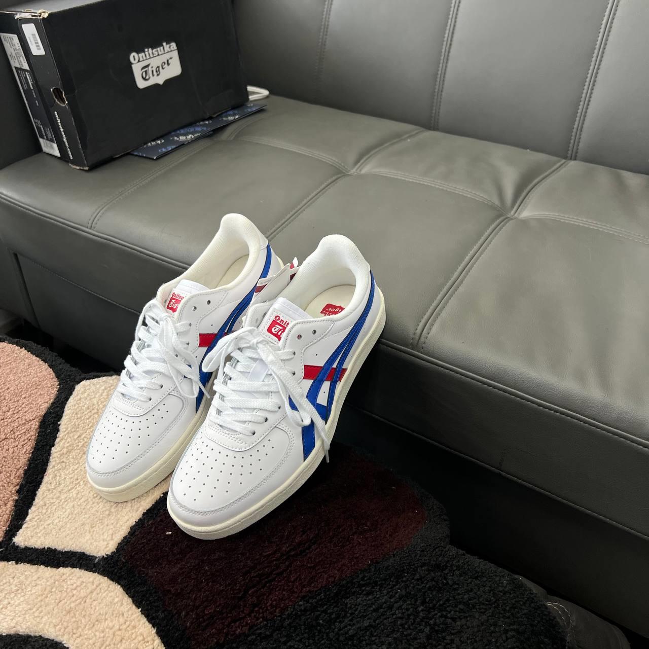 giày thể thao chính hãng, giày nike chính hãng, giày adidas chính hãng, giày newbalance chính hãng, giày converse chính hãng, giày puma chính hãng, giày vans chính hãng, giày asics chính hãng, giày everlast chính hãng, nước hoa chính hãng, ba lô, dép, dép quai ngang
