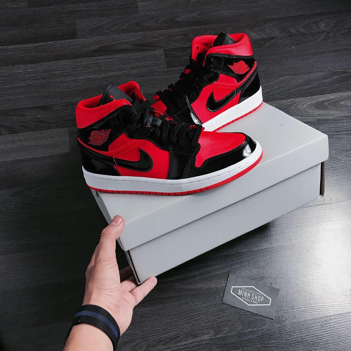 giày thể thao chính hãng, giày nike chính hãng, giày adidas chính hãng, giày newbalance chính hãng, giày converse chính hãng, giày puma chính hãng, giày vans chính hãng, giày asics chính hãng, giày everlast chính hãng, nước hoa chính hãng, ba lô, dép, dép quai ngang