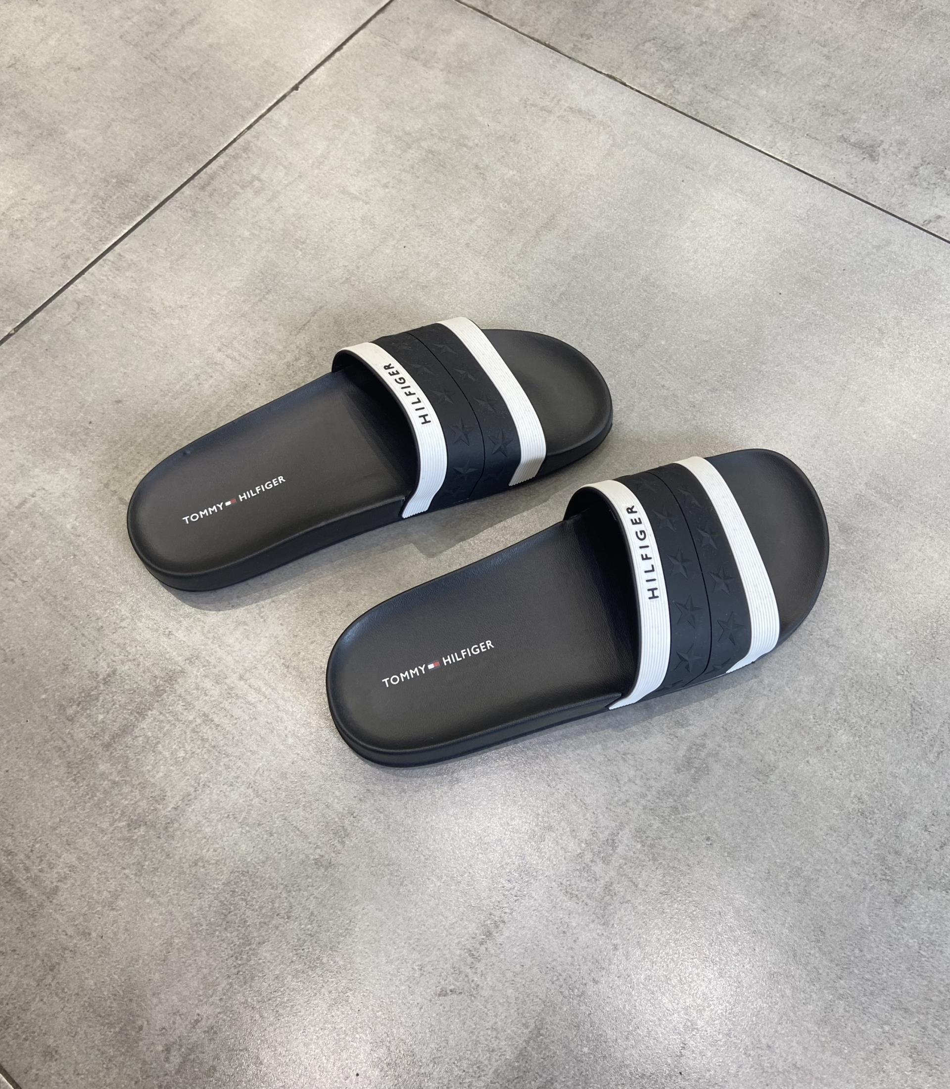 Giày thể thao, Balo thể thao, Nón thể thao, Thương hiệu giày nổi tiếng, Giày Adidas, Giày Nike, Balo Nike, Balo Adidas, Nón Nike, Nón Adidas