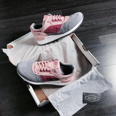 giày thể thao chính hãng, giày nike chính hãng, giày adidas chính hãng, giày newbalance chính hãng, giày converse chính hãng, giày puma chính hãng, giày vans chính hãng, giày asics chính hãng, giày everlast chính hãng, nước hoa chính hãng, ba lô, dép, dép quai ngang