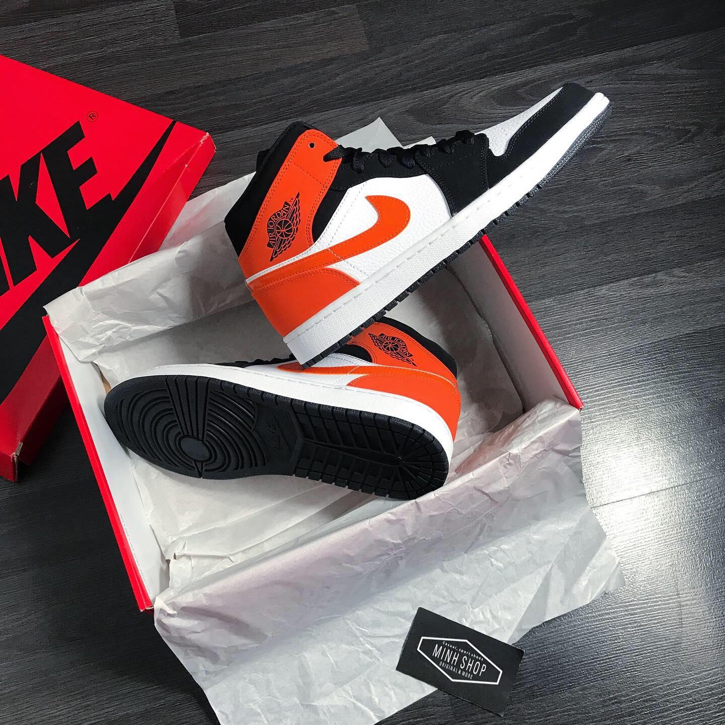 giày thể thao chính hãng, giày nike chính hãng, giày adidas chính hãng, giày newbalance chính hãng, giày converse chính hãng, giày puma chính hãng, giày vans chính hãng, giày asics chính hãng, giày everlast chính hãng, nước hoa chính hãng, ba lô, dép, dép quai ngang
