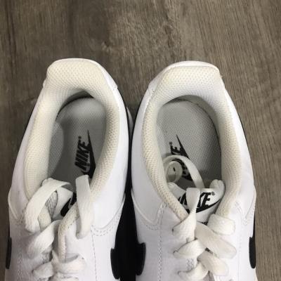 giày thể thao chính hãng, giày nike chính hãng, giày adidas chính hãng, giày newbalance chính hãng, giày converse chính hãng, giày puma chính hãng, giày vans chính hãng, giày asics chính hãng, giày everlast chính hãng, nước hoa chính hãng, ba lô, dép, dép quai ngang
