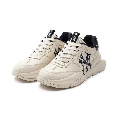 Giày MLB Chunky Runner Classic Monogram New York Yankees ‘Black’ [3ASHCRM3N 50BKS]