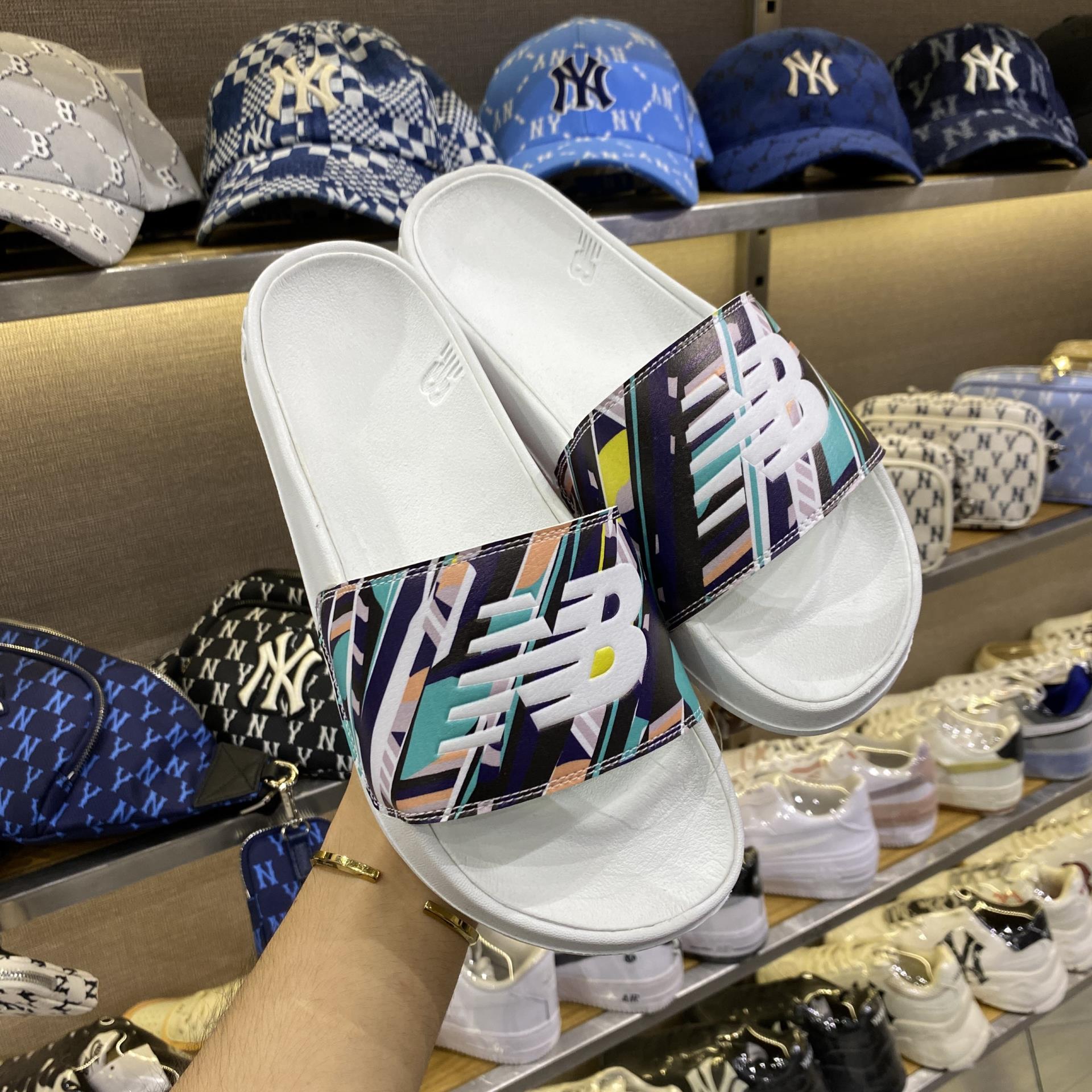 Giày thể thao, Balo thể thao, Nón thể thao, Thương hiệu giày nổi tiếng, Giày Adidas, Giày Nike, Balo Nike, Balo Adidas, Nón Nike, Nón Adidas