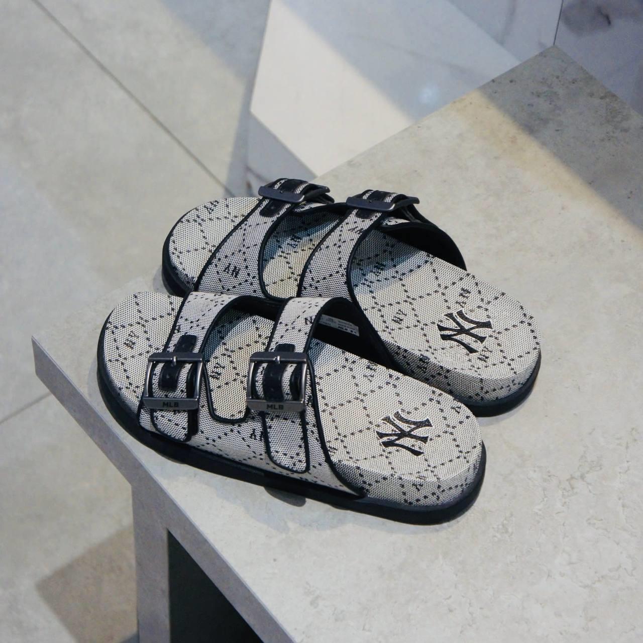 Giày thể thao, Balo thể thao, Nón thể thao, Thương hiệu giày nổi tiếng, Giày Adidas, Giày Nike, Balo Nike, Balo Adidas, Nón Nike, Nón Adidas