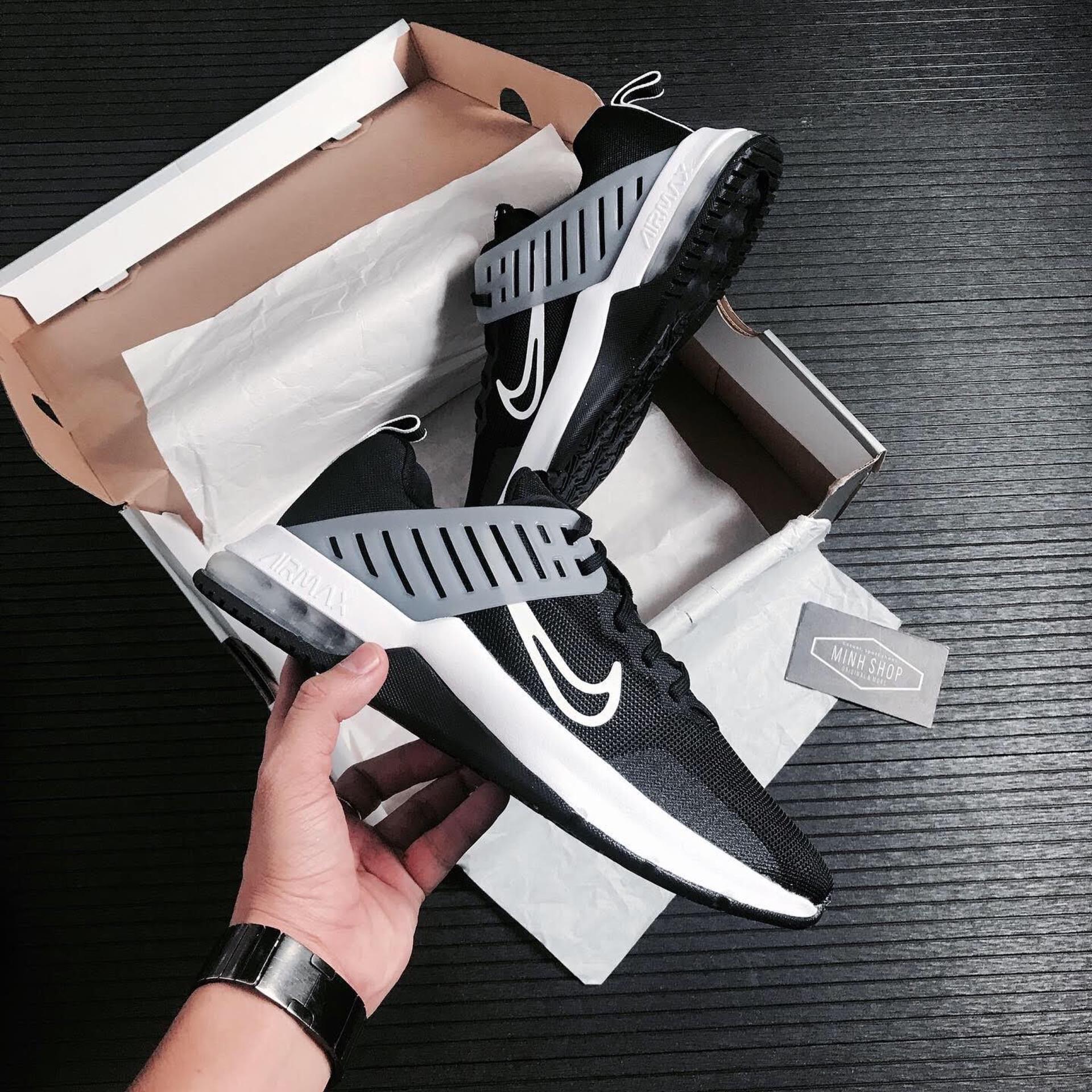 giày thể thao chính hãng, giày nike chính hãng, giày adidas chính hãng, giày newbalance chính hãng, giày converse chính hãng, giày puma chính hãng, giày vans chính hãng, giày asics chính hãng, giày everlast chính hãng, nước hoa chính hãng, ba lô, dép, dép quai ngang