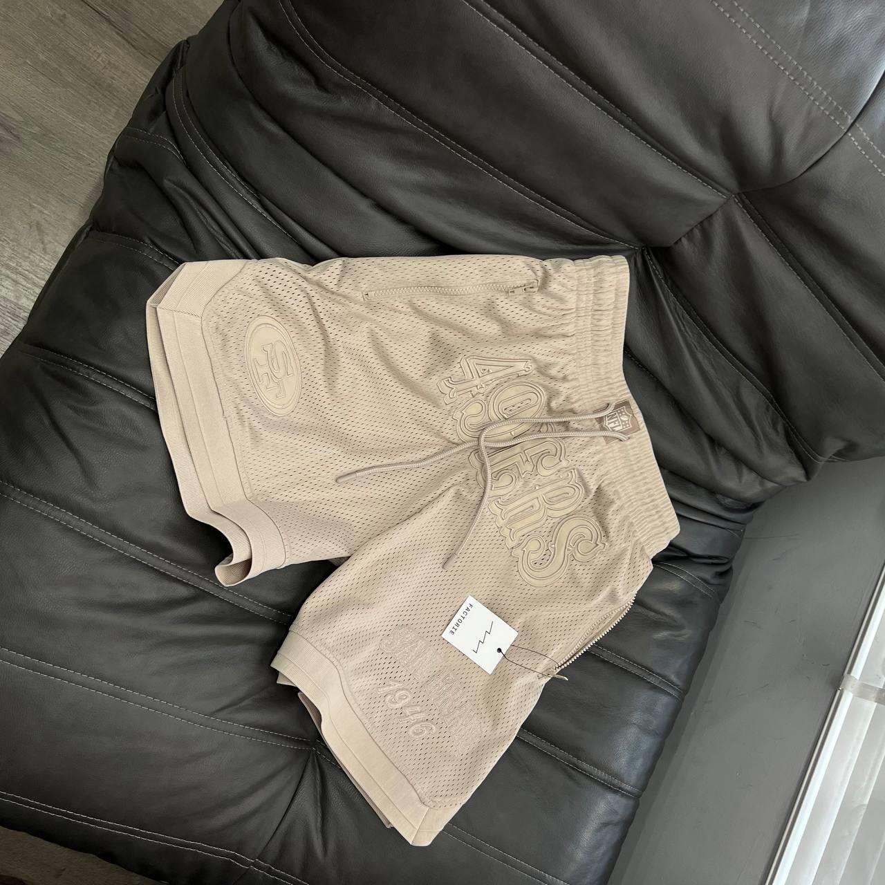 City Culture, hệ thống cửa hàng phân phối chuyên phân phối đồ thể thao, đồng hồ, nước hoa chính hãng, chính ngạch, xách tay từ US, UK, Korea, Japan.