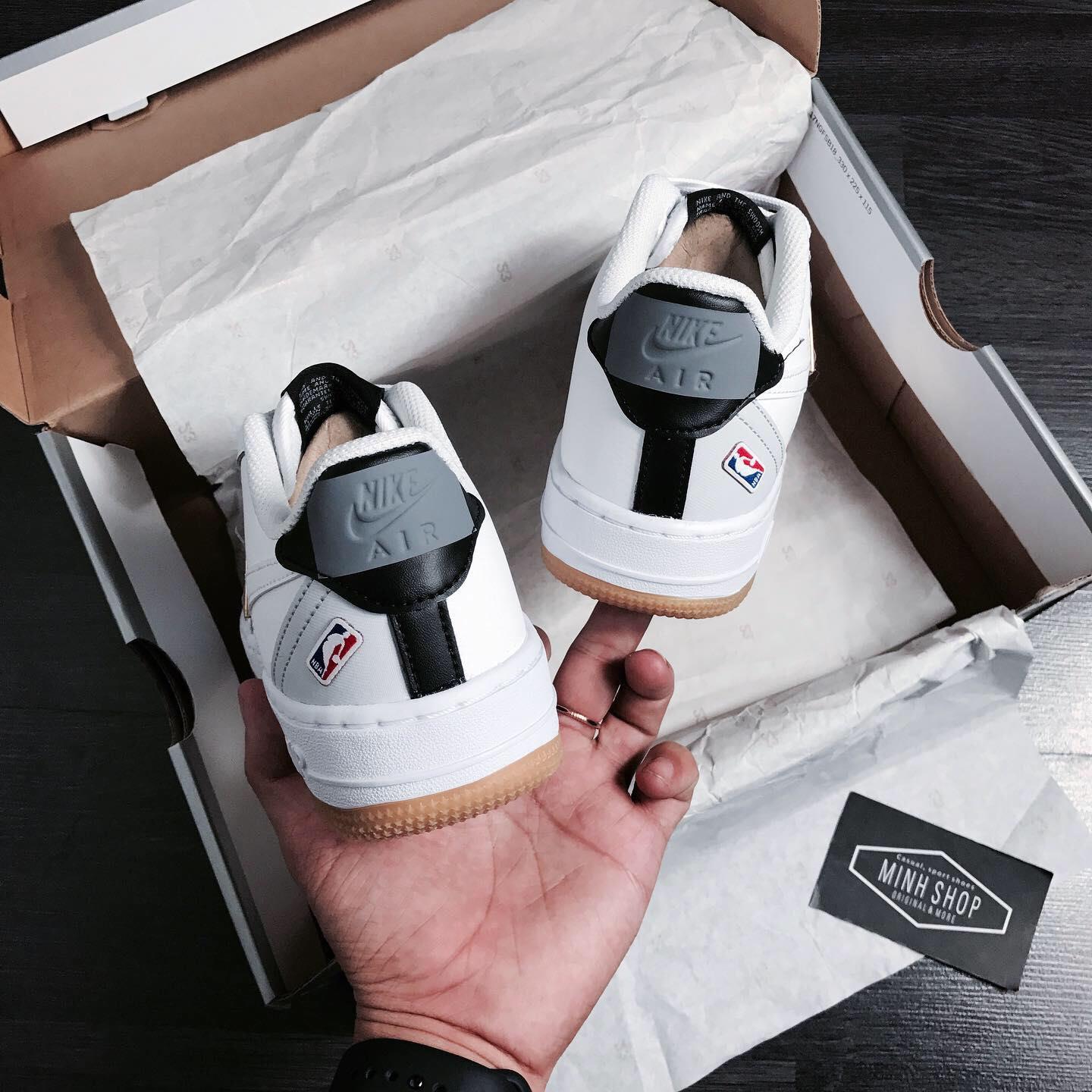 giày thể thao chính hãng, giày nike chính hãng, giày adidas chính hãng, giày newbalance chính hãng, giày converse chính hãng, giày puma chính hãng, giày vans chính hãng, giày asics chính hãng, giày everlast chính hãng, nước hoa chính hãng, ba lô, dép, dép quai ngang