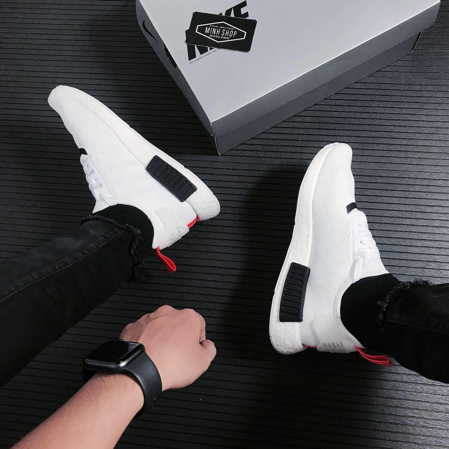 giày thể thao chính hãng, giày nike chính hãng, giày adidas chính hãng, giày newbalance chính hãng, giày converse chính hãng, giày puma chính hãng, giày vans chính hãng, giày asics chính hãng, giày everlast chính hãng, nước hoa chính hãng, ba lô, dép, dép quai ngang
