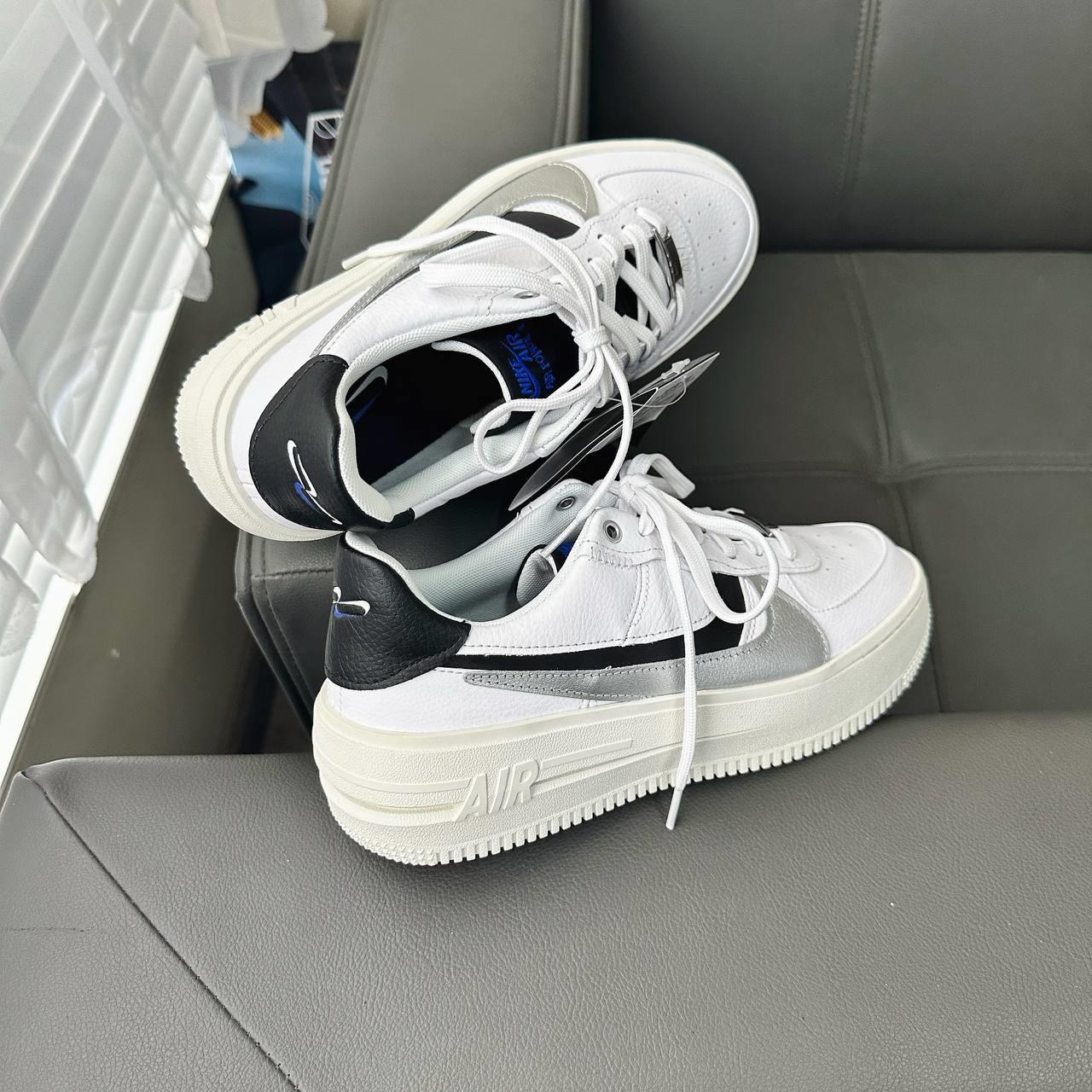 City Culture, hệ thống cửa hàng phân phối chuyên phân phối đồ thể thao, đồng hồ, nước hoa chính hãng, chính ngạch, xách tay từ US, UK, Korea, Japan.