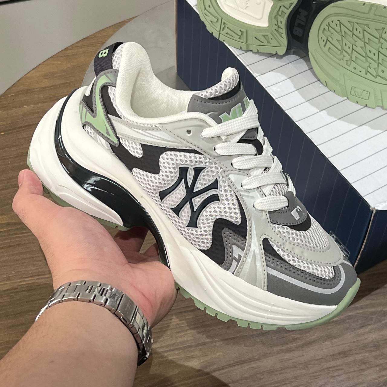 City Culture, hệ thống cửa hàng phân phối chuyên phân phối đồ thể thao, đồng hồ, nước hoa chính hãng, chính ngạch, xách tay từ US, UK, Korea, Japan.