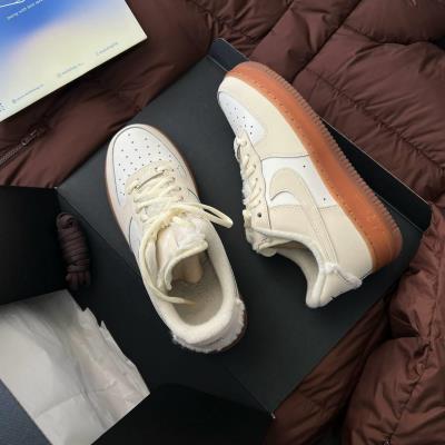 Giày Nike Air Force 1 Low LX Sail Gum Faux Fur [FV3701 119]