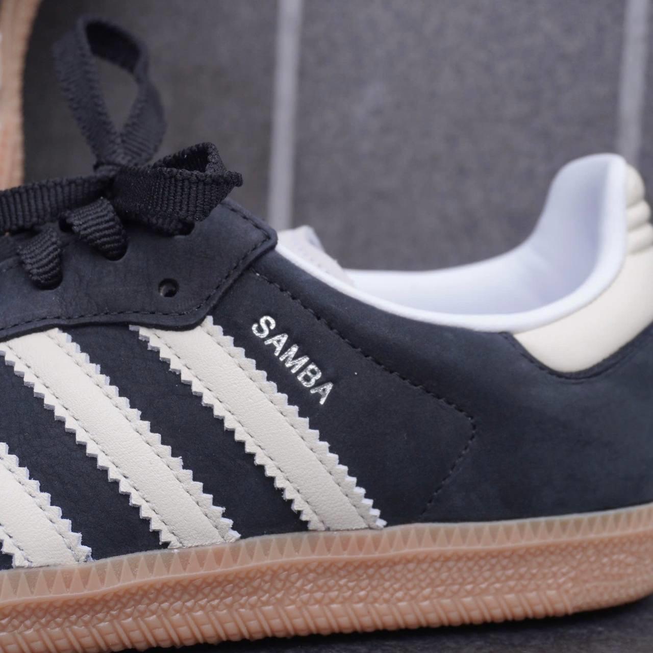 Giày thể thao, Balo thể thao, Nón thể thao, Thương hiệu giày nổi tiếng, Giày Adidas, Giày Nike, Balo Nike, Balo Adidas, Nón Nike, Nón Adidas